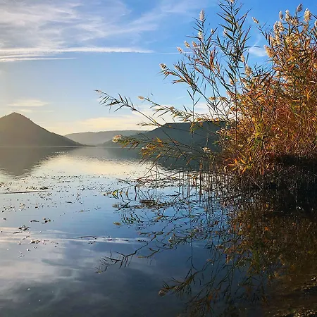 Au Coeur De La Nature, Piscine Et Vue Sur Le Du Salagou * Le Puech