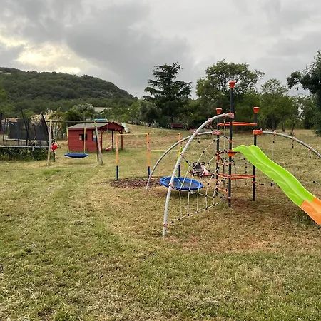 Au Coeur De La Nature, Piscine Et Vue Sur Le Du Salagou *
