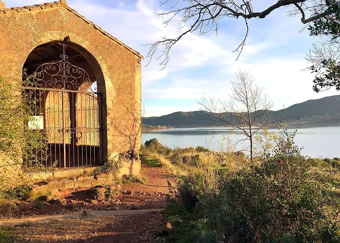 Au Coeur De La Nature, Piscine Et Vue Sur Le Du Salagou Le Puech