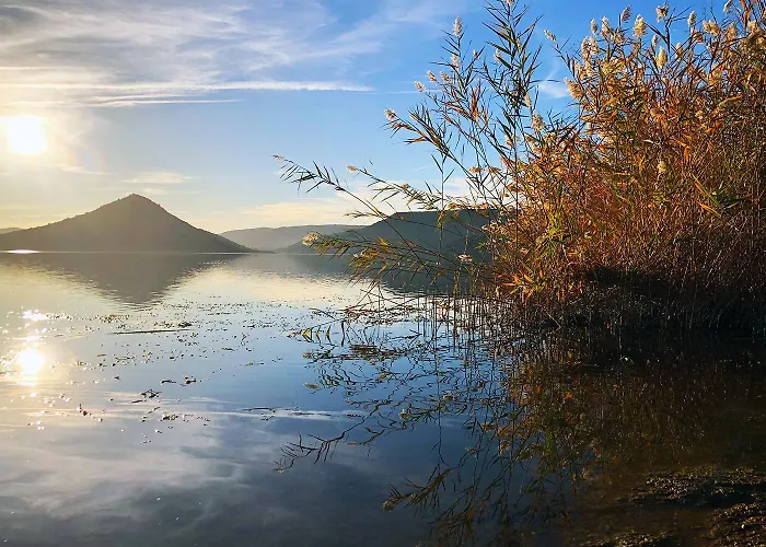 Au Coeur De La Nature, Piscine Et Vue Sur Le Du Salagou * Le Puech