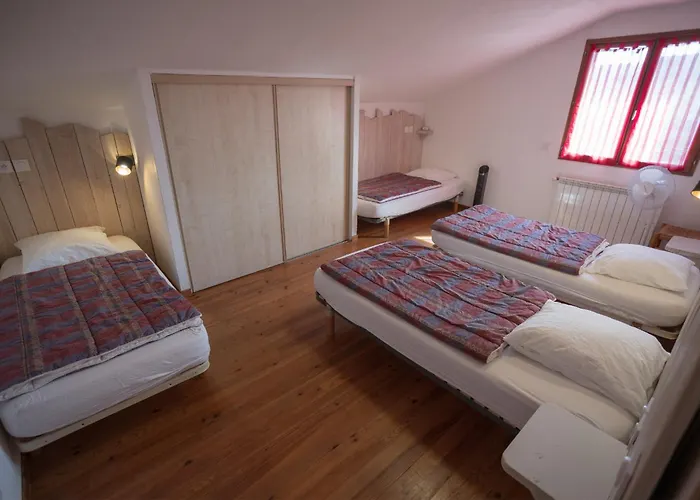 Vakantiehuis Au Coeur De La Nature, Piscine Et Vue Sur Le Du Salagou Le Puech