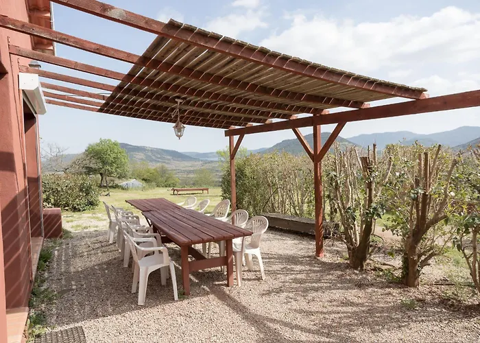 Vakantiehuis Au Coeur De La Nature, Piscine Et Vue Sur Le Du Salagou *